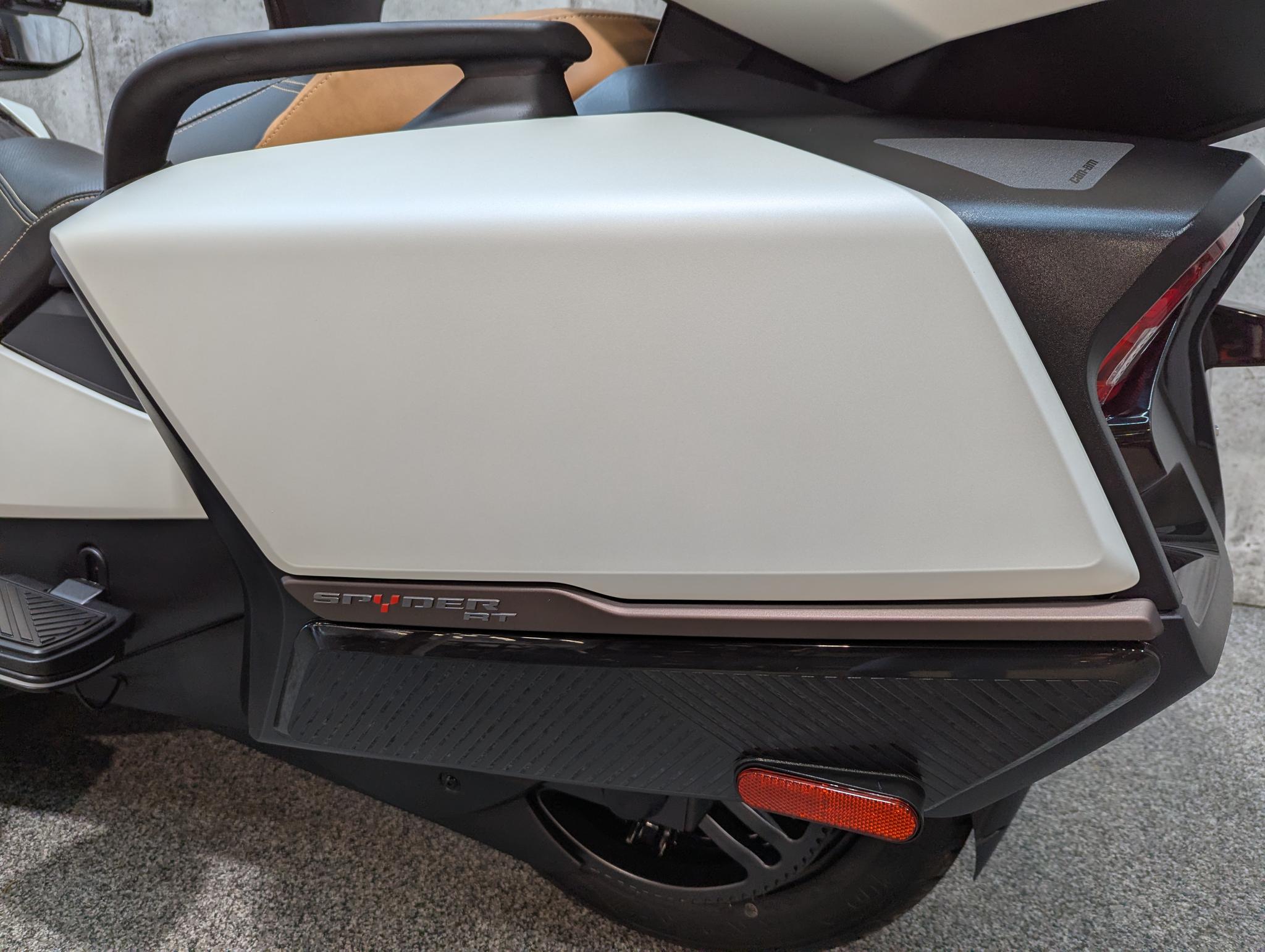 2024 Can-Am Spyder RT Sea-to-Sky | 1499km, Garantie 2027