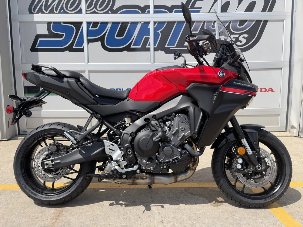 Yamaha Tracer 9 Y-amt 2026 alt
