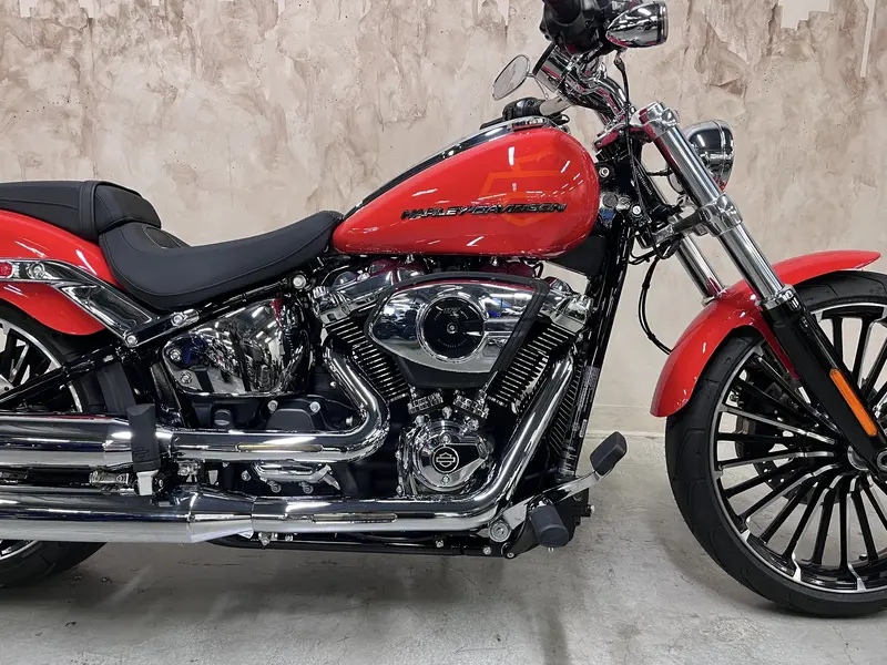 2026 Harley-Davidson FXBR BREAKOUT