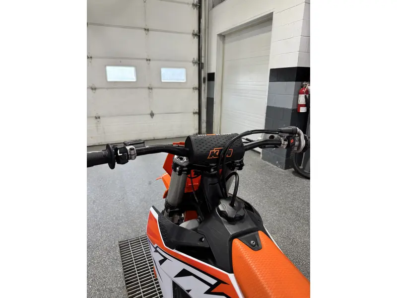 2023 KTM 250 SX thumbnail 11