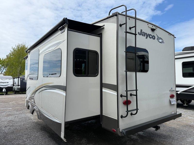 2019 Jayco Eagle thumbnail 3