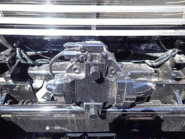 Freightliner M2106 2010