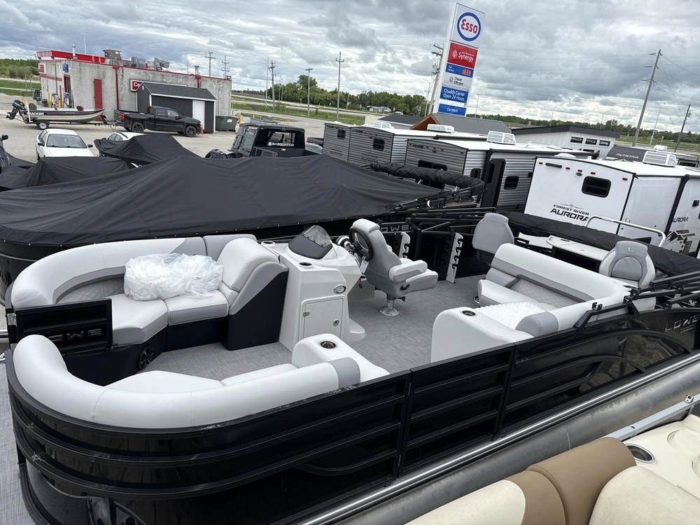 2026 Lowe Boats Sf Rear Fishing Station Sf212 alt
