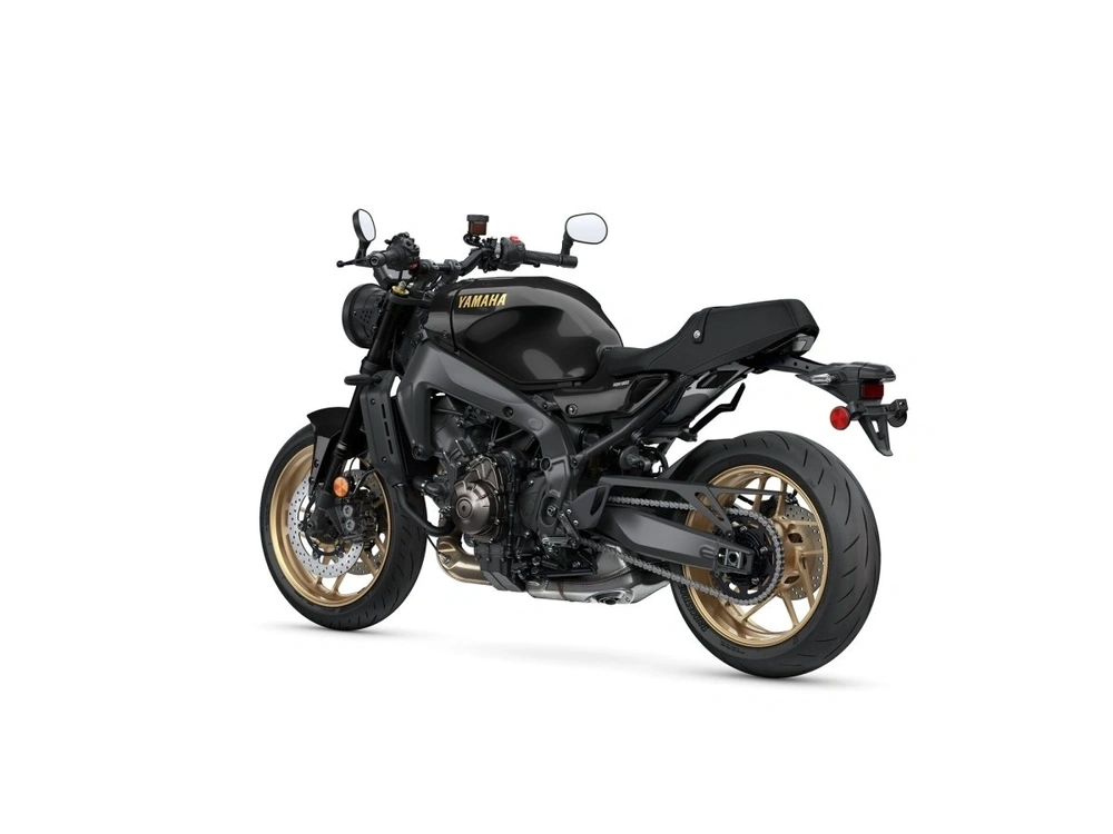 2026 Yamaha Xsr900 alt