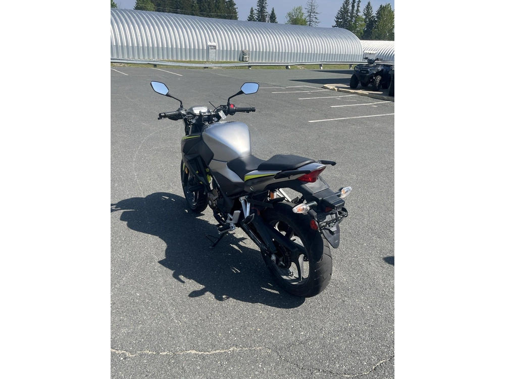 2017 Honda Cb300f alt