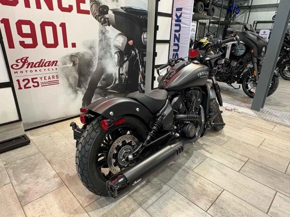 2025 Indian Motorcycle Scout Bobber Limited With Technology Package alt