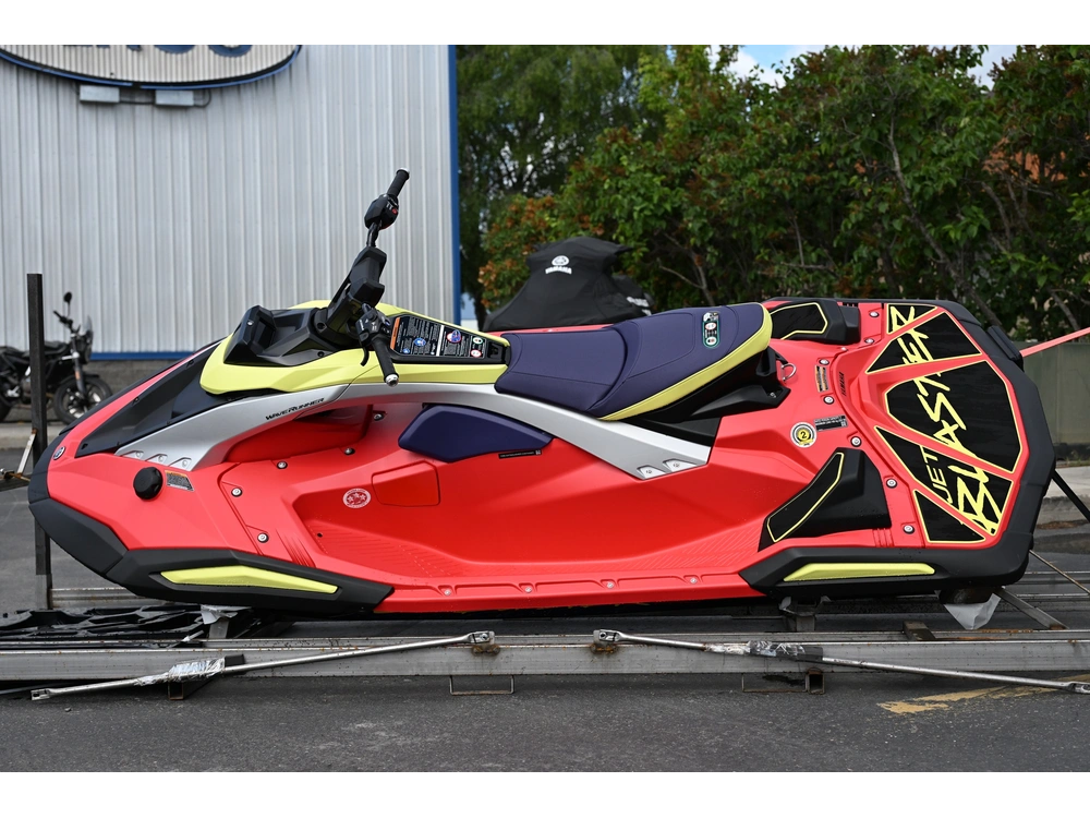 2026 Yamaha Jetblaster Pro 2up alt