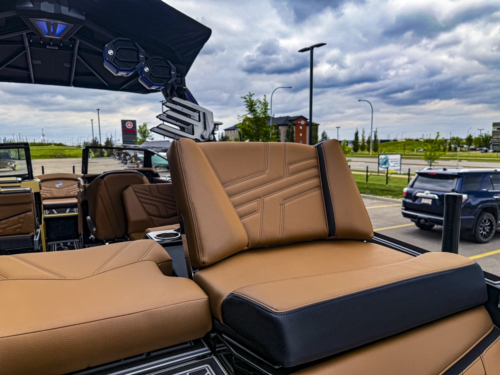2026 Tige Boats Ultre 25zx alt