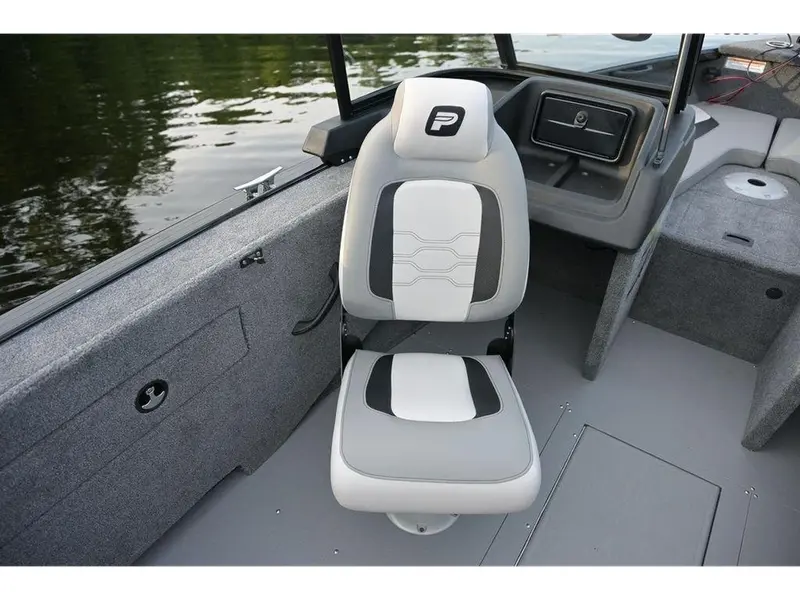 2026 Princecraft Holiday 162 WS Max/ Mercury 75hp