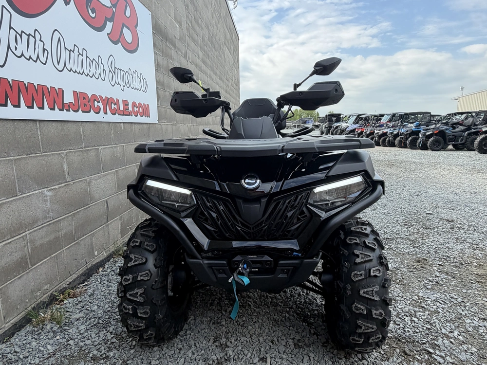 2026 Cfmoto Cforce 600 Touring Black alt