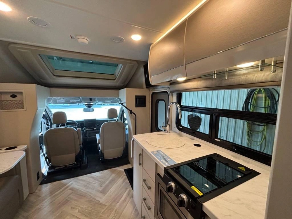 Thor Compass 24kb Awd 2027 alt