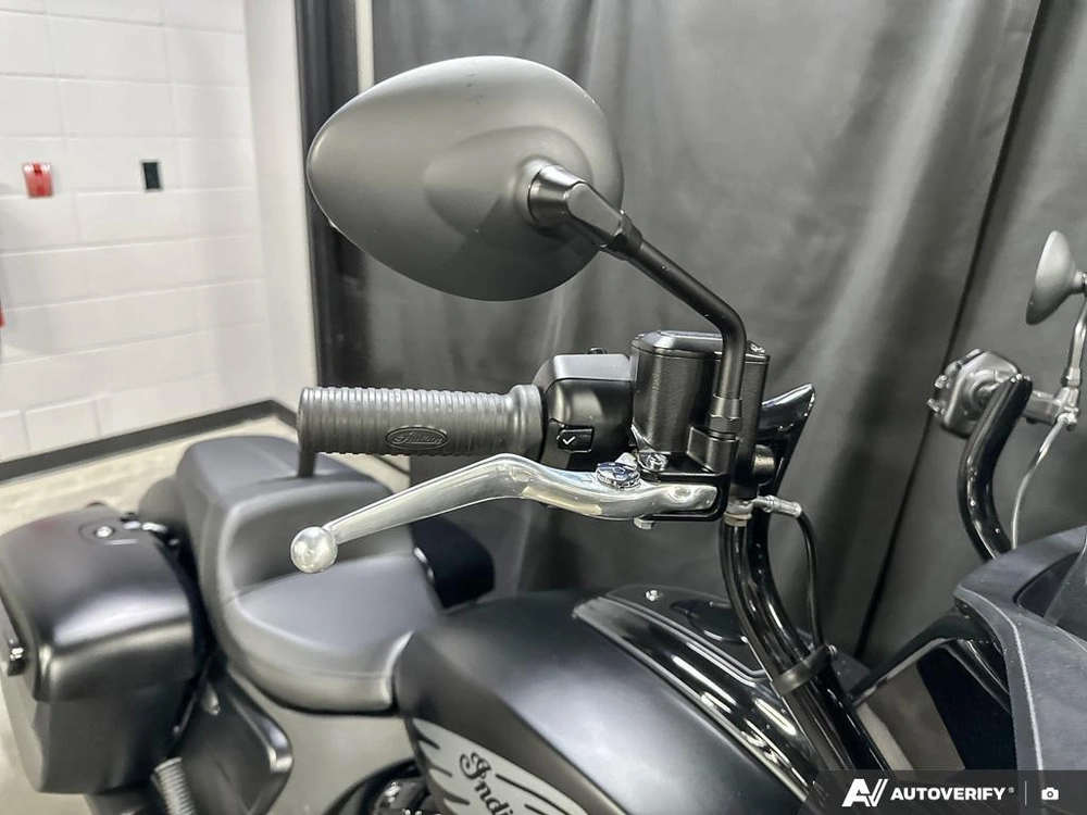 2023 Indian Motorcycle Dark Horse 108 alt