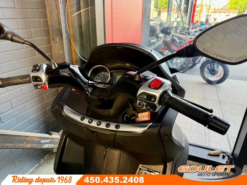 2016 Piaggio MP3 500 thumbnail 6