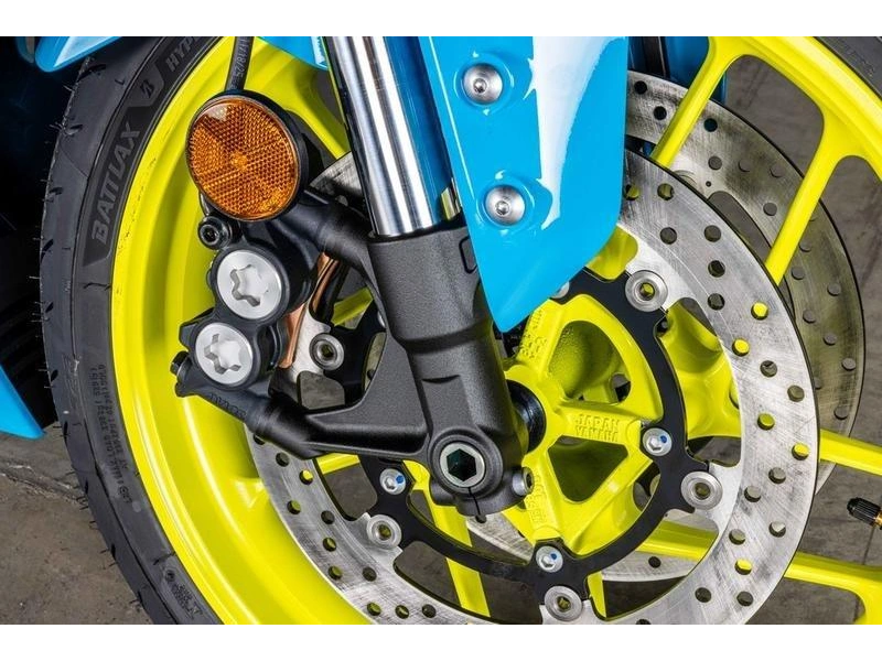 2026 Yamaha R7 alt