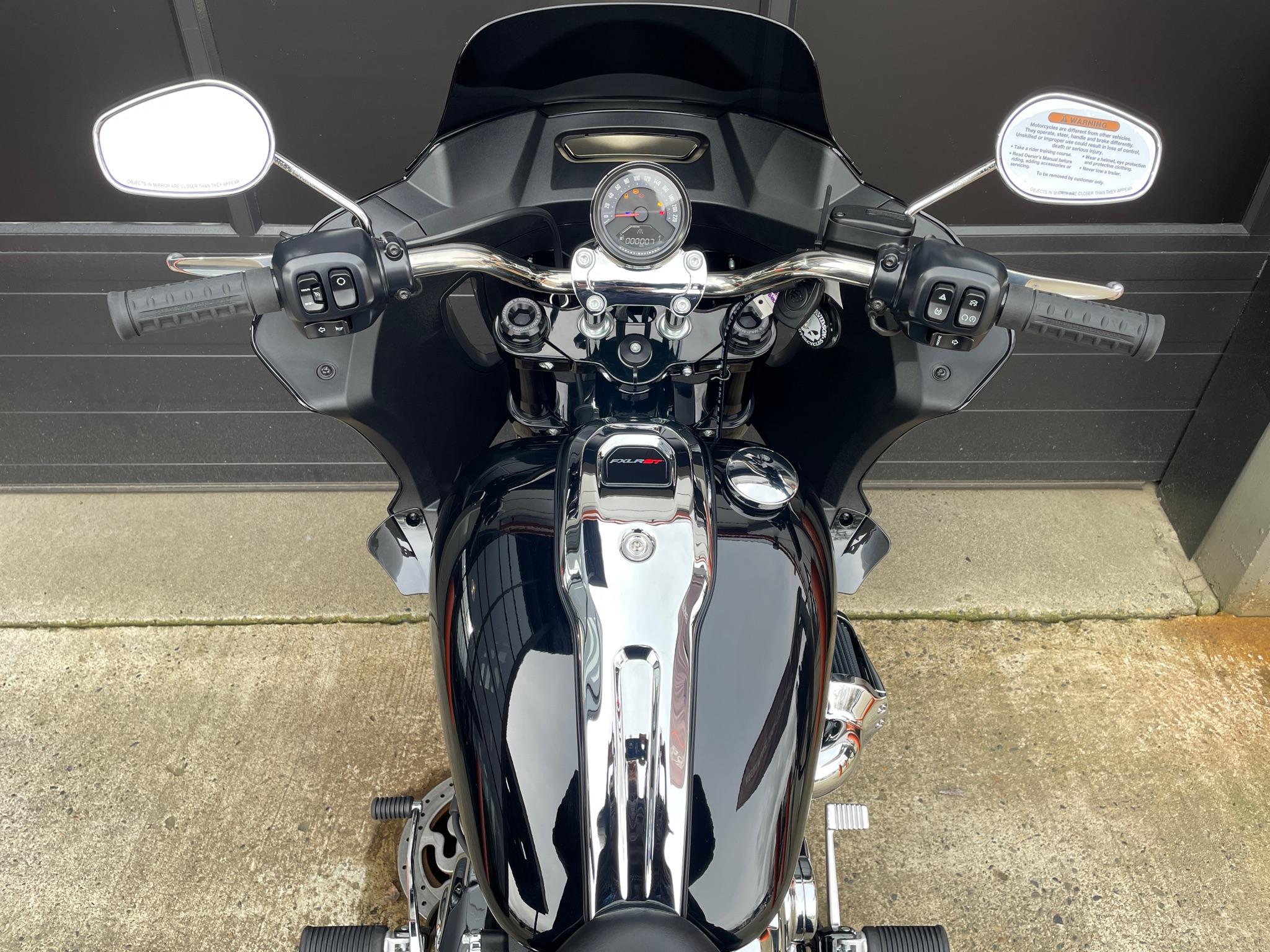 2026 Harley-Davidson FXLRST - Low Rider® ST thumbnail 13