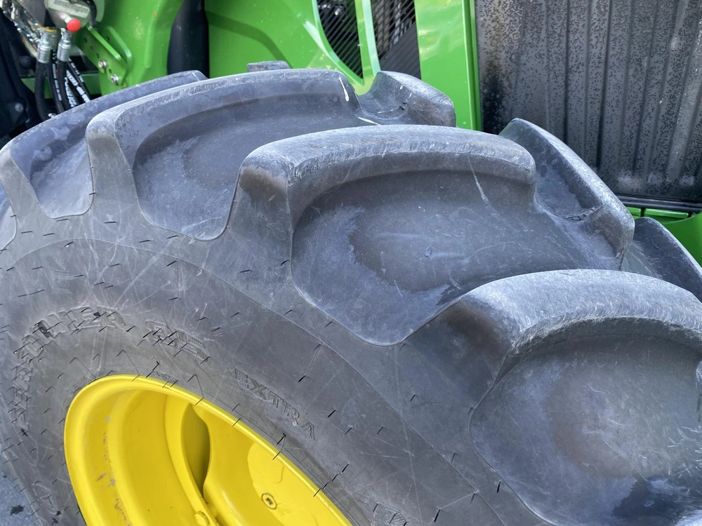 John Deere 6120m 2024 alt