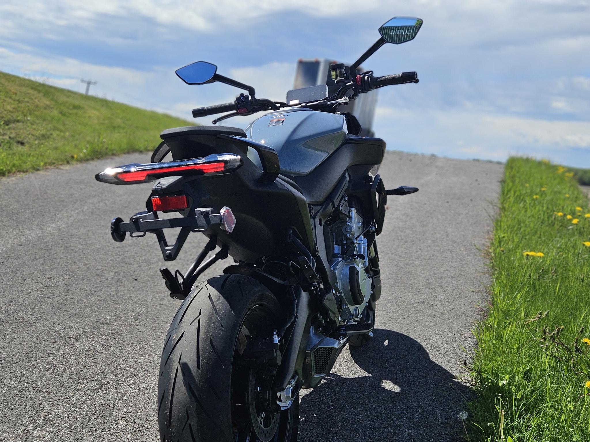 2026 CFMOTO 675NK thumbnail 4