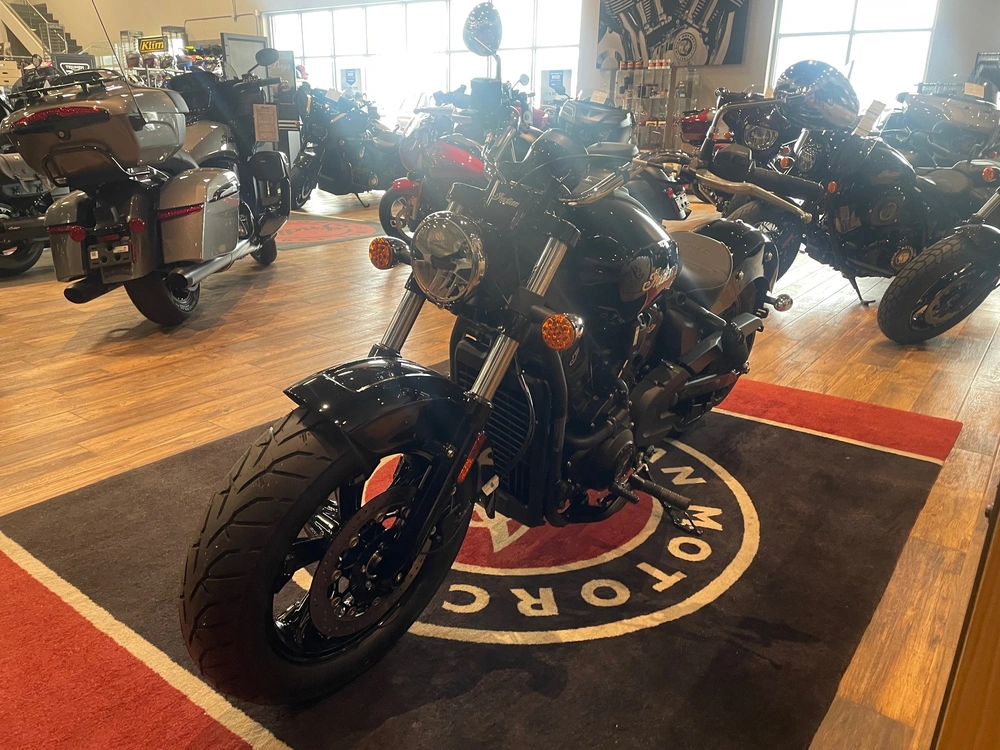 2026 Indian Motorcycle Scout Sixty Classic - Black Metallic alt