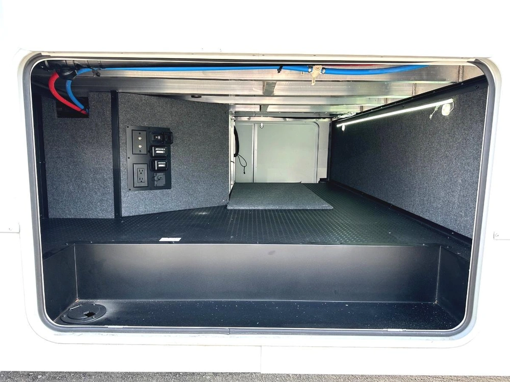 2026 Alliance Rv Avenue 39mbr alt