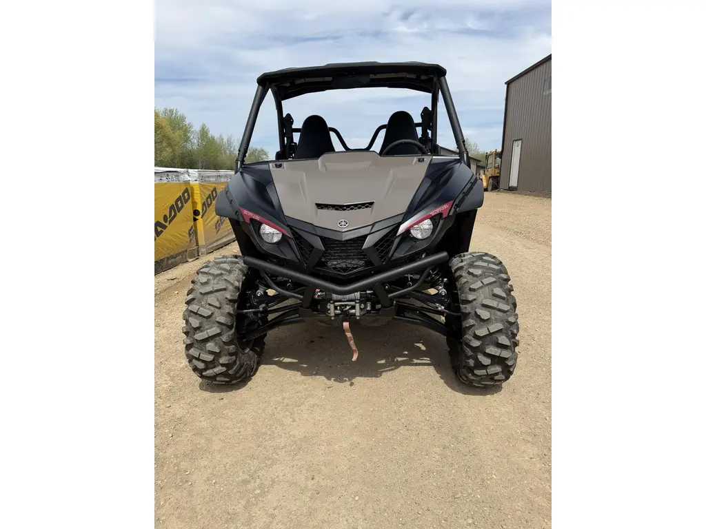 2024 Yamaha Wolverine Rmax2 SE 1000