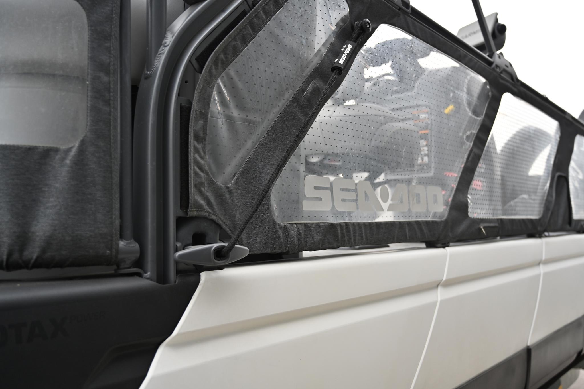 2023 Sea-Doo Switch Sport 21' 230 51PM thumbnail 12