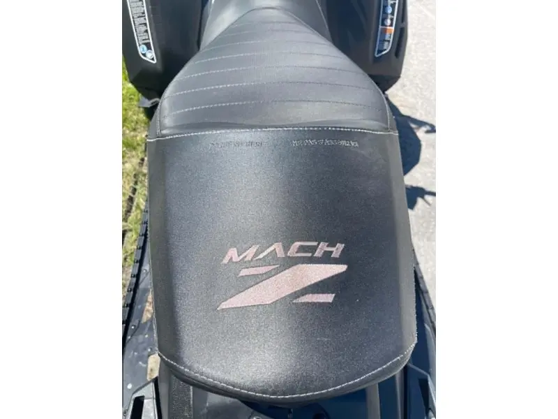 BRP MACH Z 900 ACE TURBO R 2022