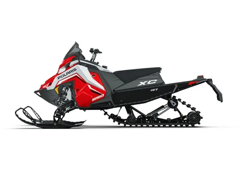 2027 Polaris 850 INDY XC 137 7S Indy Red / White Lightning / Gloss Black