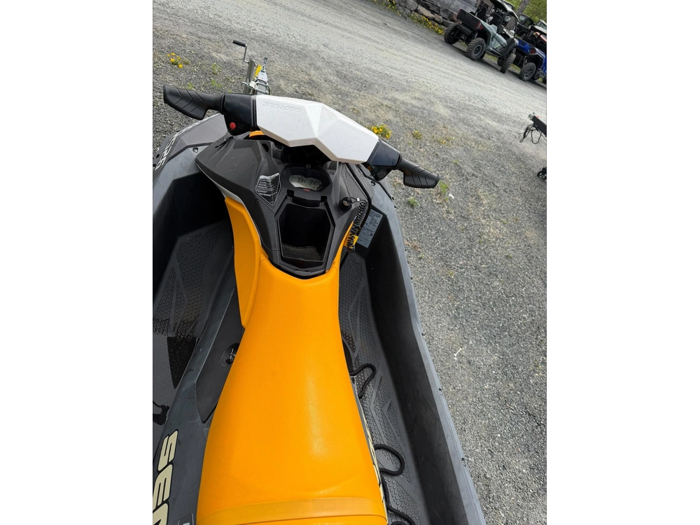 2020 Sea-doo Spark 3up Ibr alt