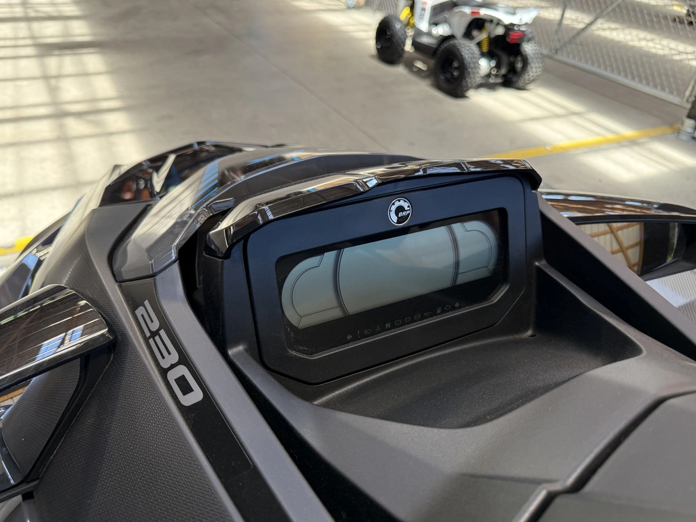 2026 Sea-doo Gtx™ 230 Ibr And Idf alt