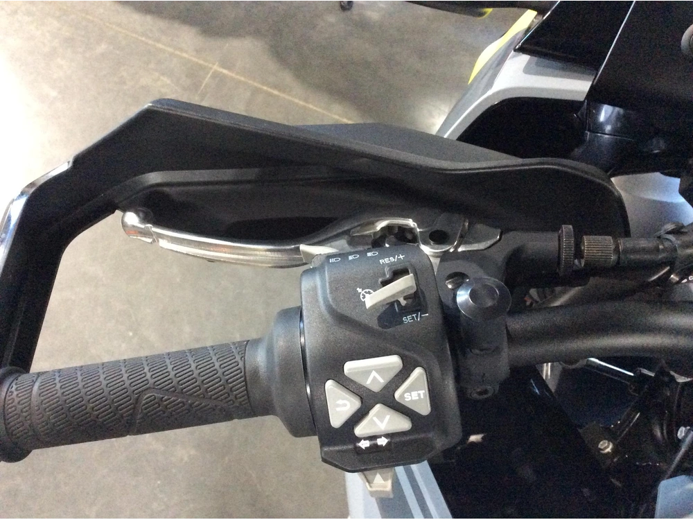 Husqvarna Norden 901 2024 alt