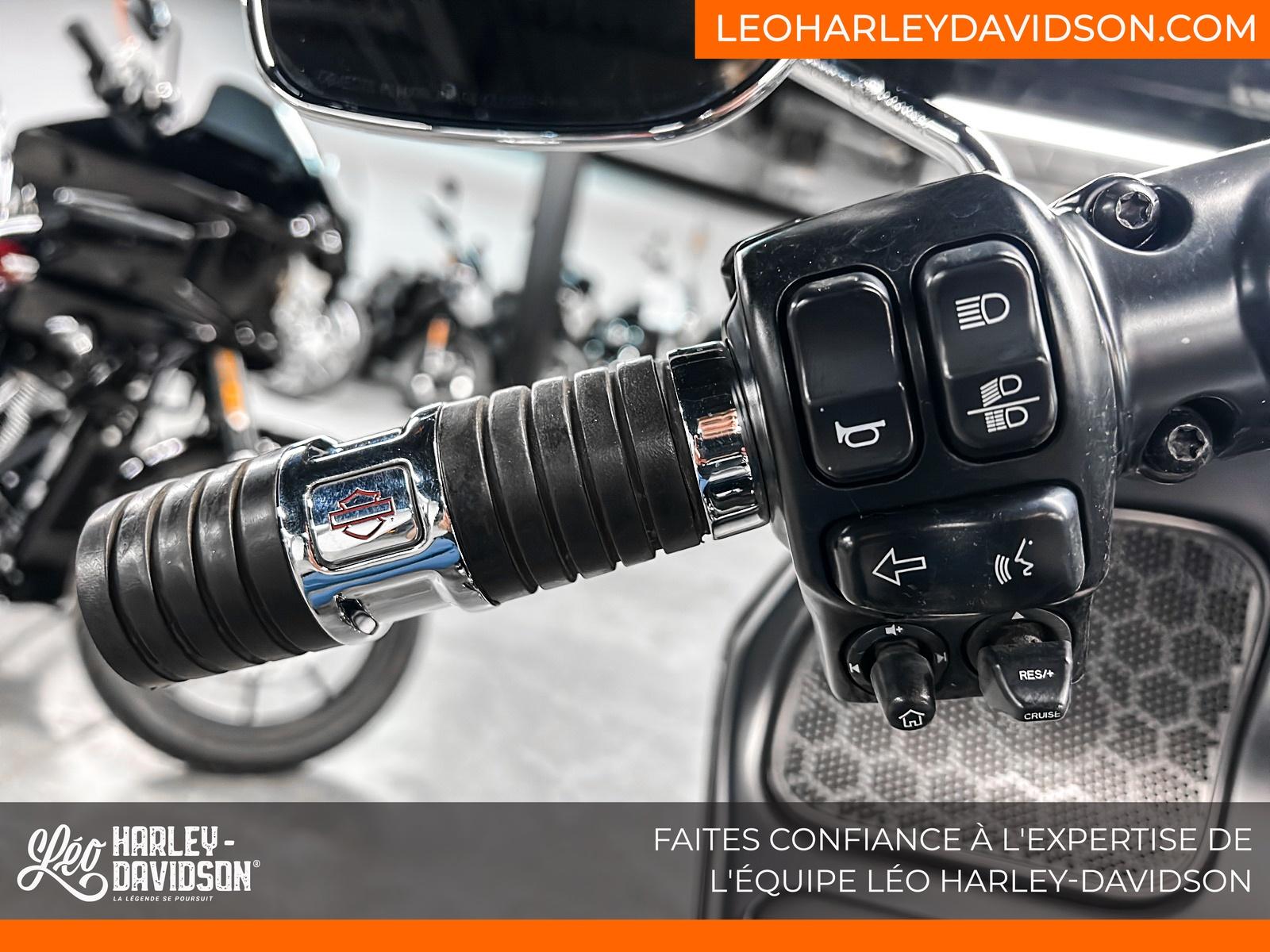 2023 Harley-Davidson FLTRX Road Glide thumbnail 12