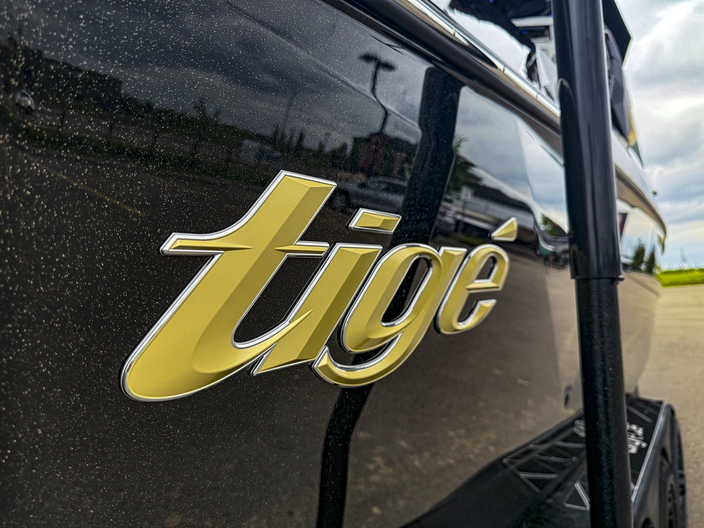 2026 Tige Boats Ultre 25zx alt