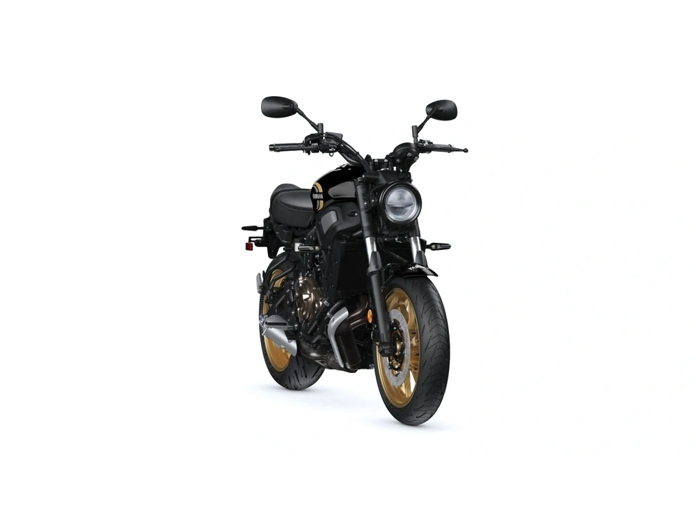 2026 Yamaha Xsr700 alt