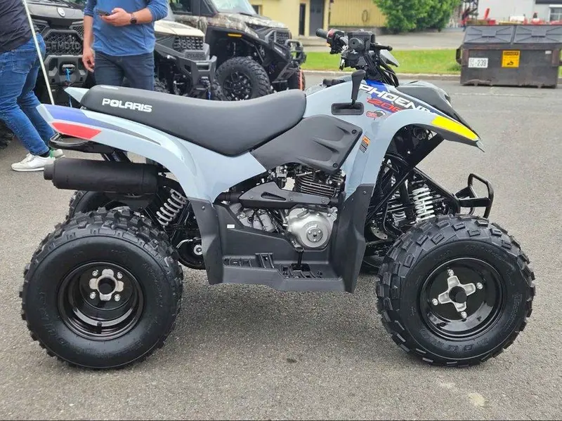 2026 Polaris Phoenix 200