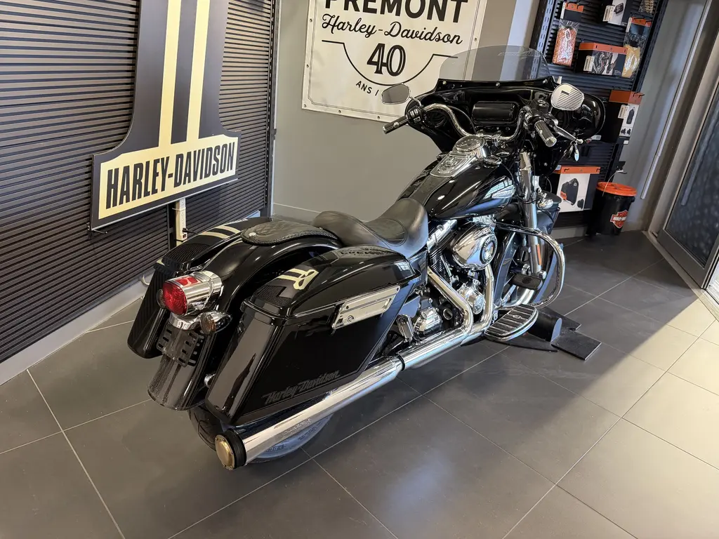 Harley-Davidson Dyna SwitchbackFLD 2012