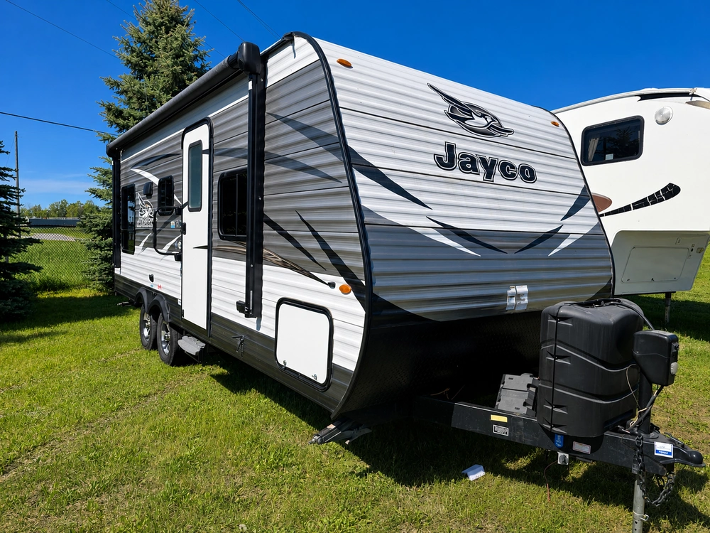 2018 Jayco Jayflight Slx 210qb alt