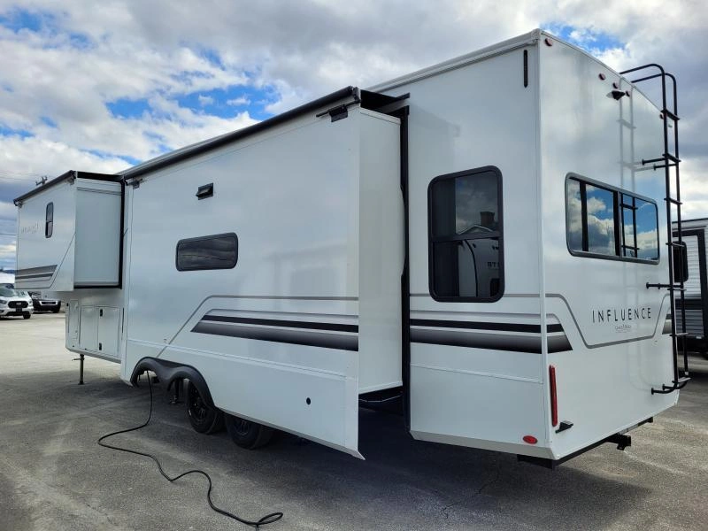 Grand Design Influence 3503gk 2024 alt