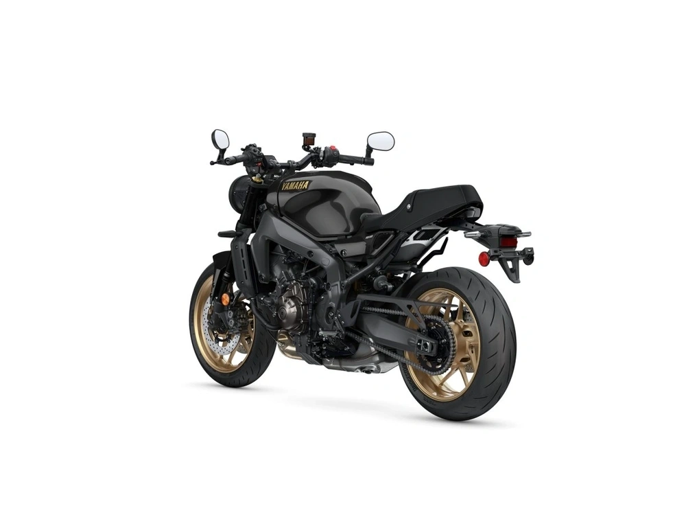 2026 Yamaha Xsr900 alt