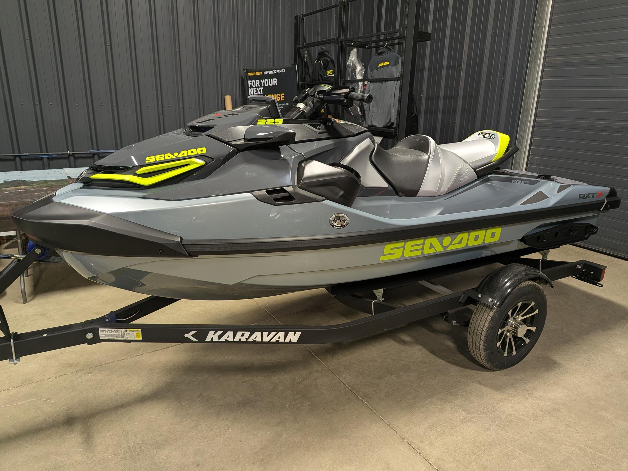 2026 Sea-Doo PWC RXT X 325 AUD GY IBR 26