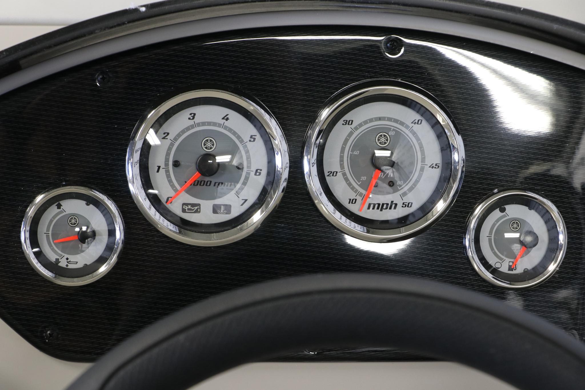 2026 SunCatcher SELECT 20C + MOTEUR YAMAHA 70 HP