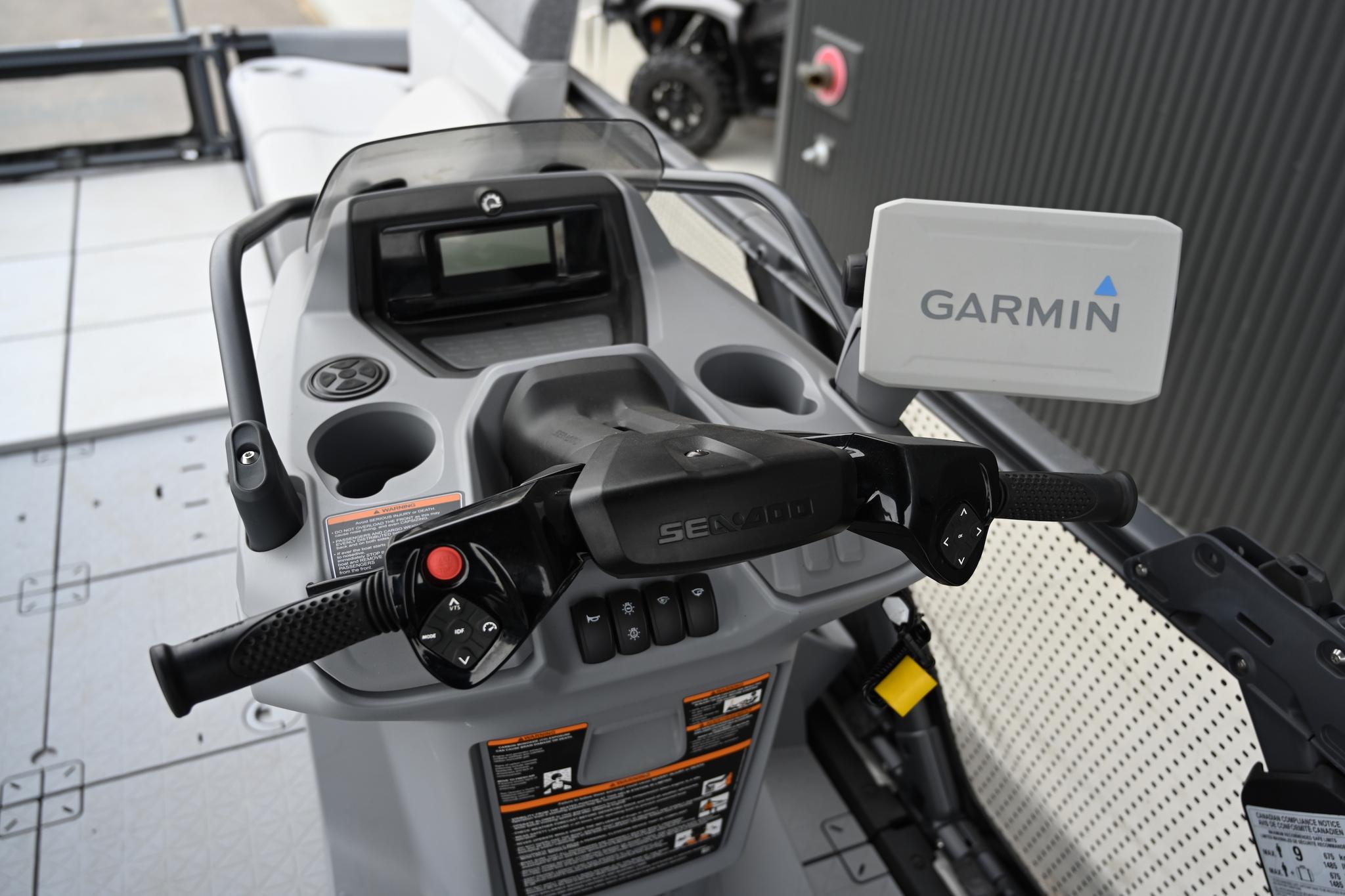 2023 Sea-Doo Switch Sport 21' 230 51PM thumbnail 18
