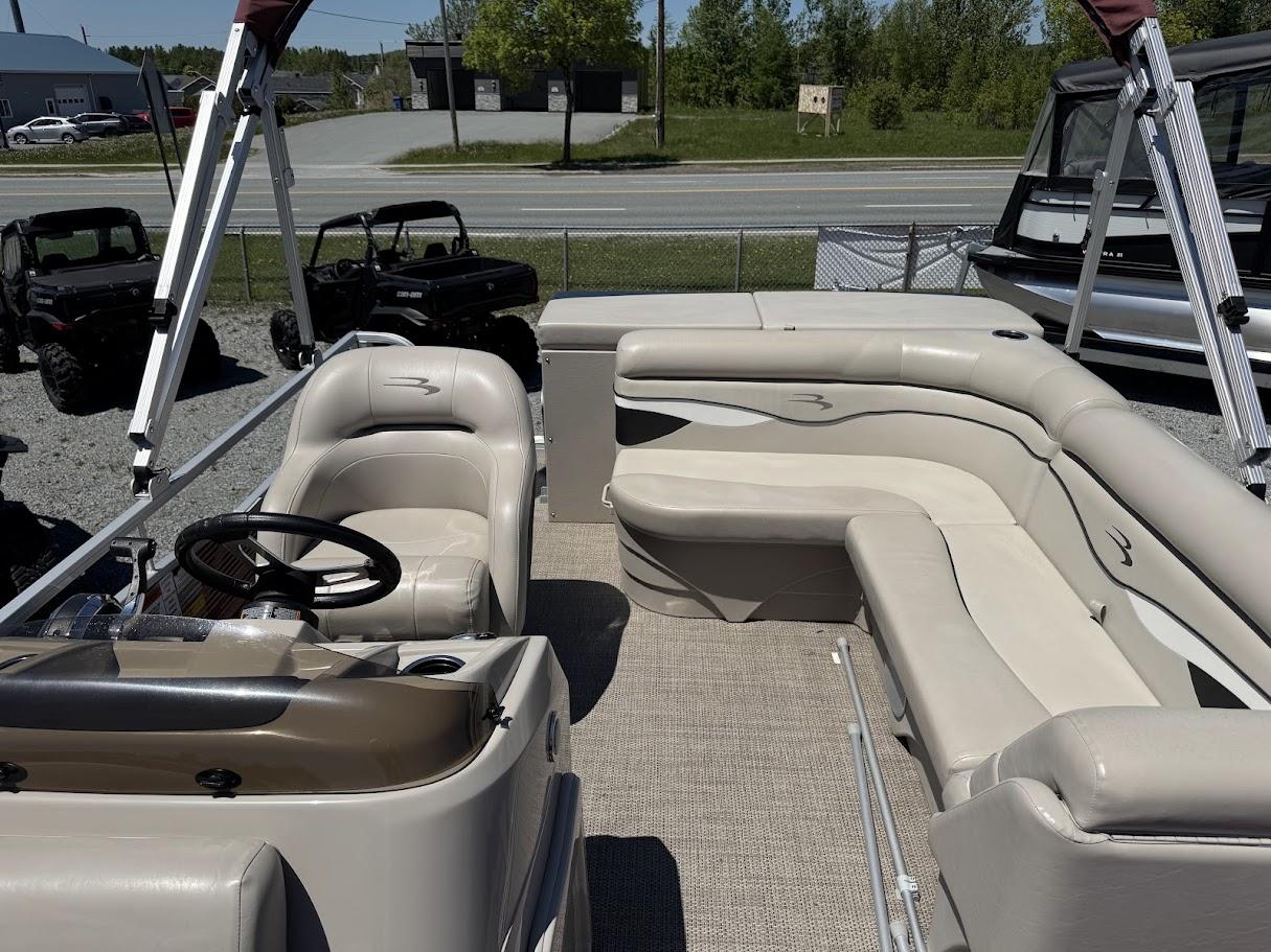 2019 Bennington Marine 188 SV thumbnail 15
