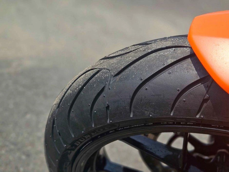 Ktm Duke 890 2022 alt