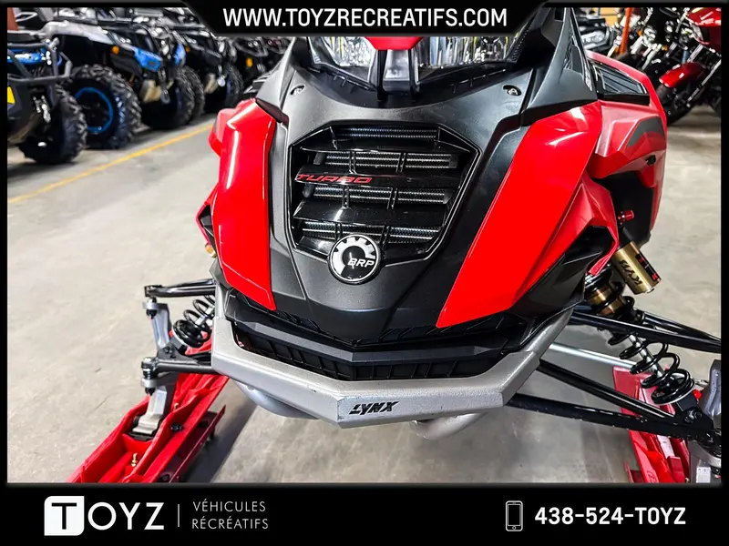 Lynx XTERRAIN RE 900 ACE TURBO R 180 HP TRÈS BAS MILLAGE 2023