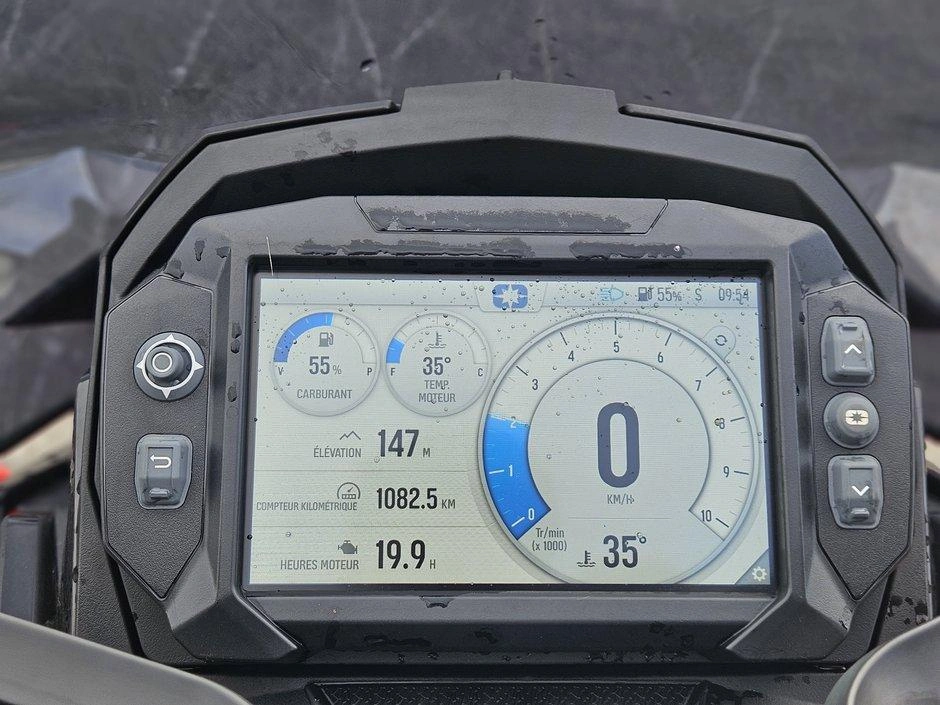Polaris 9r Indy Xcr 136 2025 alt