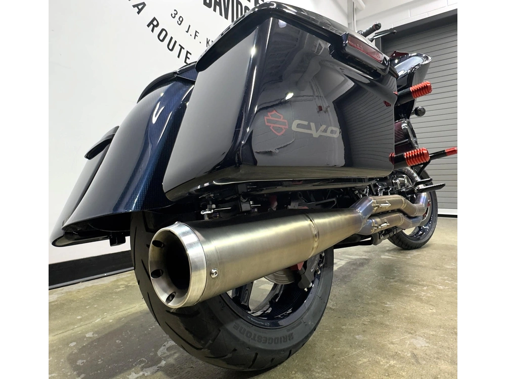Harley-davidson Road Glide Cvo Fltrxse 2022 alt