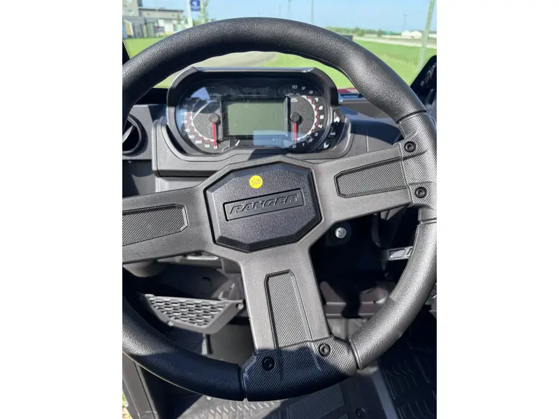 2026 Polaris Ranger Crew XP 1000 NS Prem - SS Red