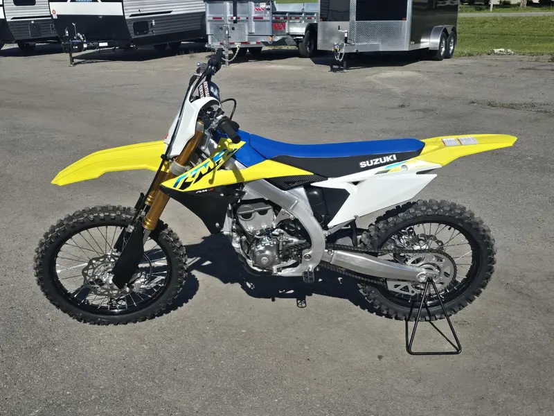 Suzuki RMZ250 2026