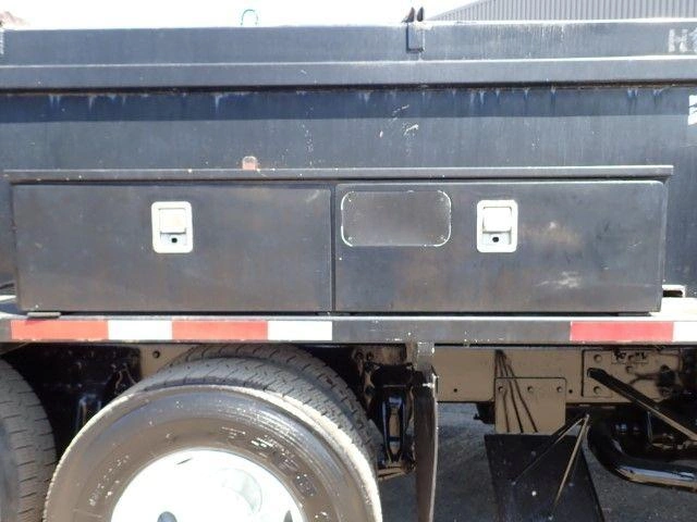 Freightliner M2106 2010