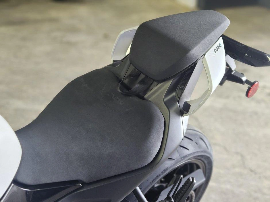 2026 Cfmoto 675nk alt
